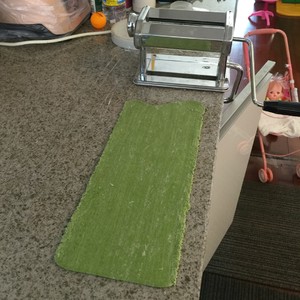 五彩蔬果蝴蝶面儿童面