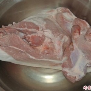 韩式猪骨猪肉汤饭