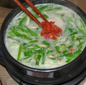 韩式猪骨猪肉汤饭