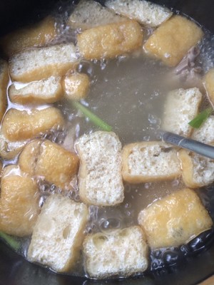 南京鸭血粉丝汤