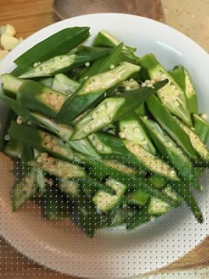 秋葵炒肉