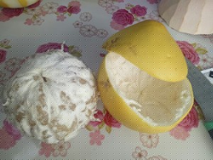 巧剥柚子皮