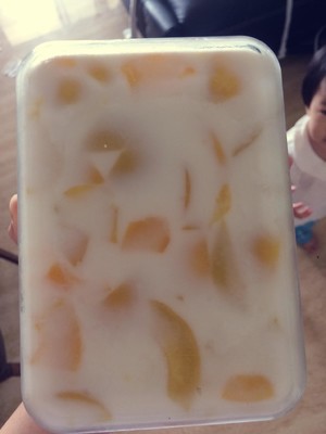黄桃椰奶冻