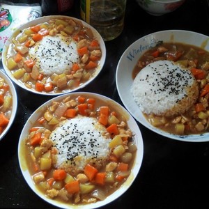 咖喱鸡饭