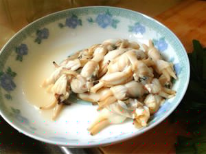 韭菜炒蛏子