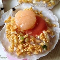 蒜蓉粉丝蒸扇贝粉丝入味有诀窍