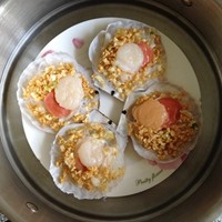 蒜蓉粉丝蒸扇贝粉丝入味有诀窍