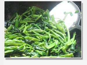 清炒空心菜