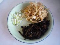 黄花菜木耳炒肉丝