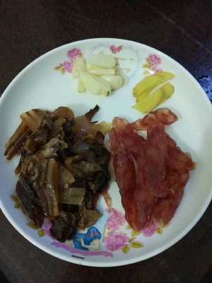 腊味炒芥兰