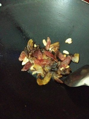 腊味炒芥兰