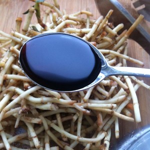 凉拌鱼腥草