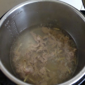 萝卜苗瘦肉汤