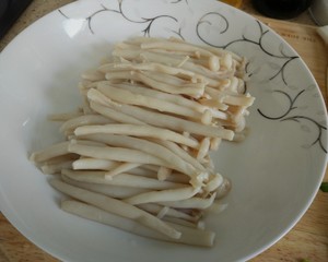 葱油白玉菇（简便快速好吃）