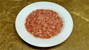 白玉菇肉饼（春回大地）