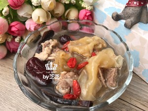 灵芝花胶鱼胶