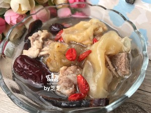 灵芝花胶鱼胶