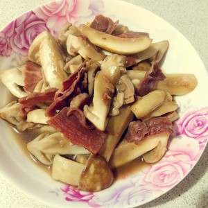 姬松茸炒火腿