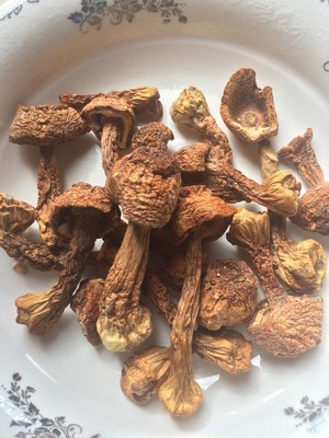 姬松茸蒸排骨