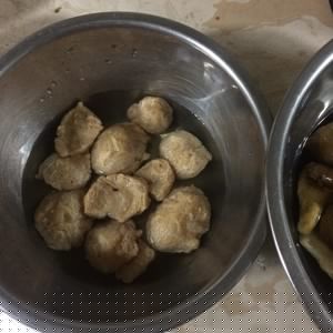酸萝卜白灵菇素肉饺