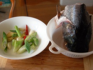 红烧鱼头