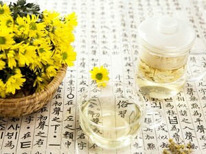 菊花金银花枸杞茶