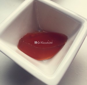 红枣炖花胶（鱼肚）