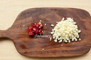 《避风塘虾仁》