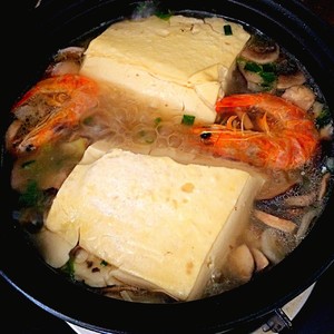 三鲜豆腐煲