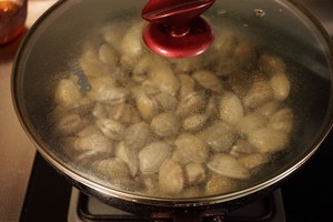 姥爷菜谱：好吃哭了的辣炒蛤蜊