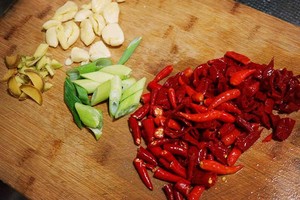 姥爷菜谱：好吃哭了的辣炒蛤蜊