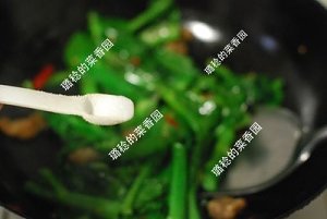 油渣炒芥蓝