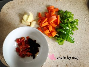 爆炒牛肝菌