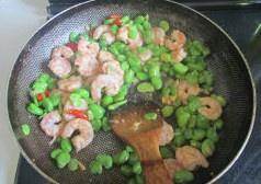 蚕豆炒虾仁