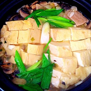 三鲜豆腐煲