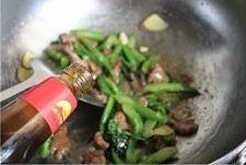 芥兰炒牛肉