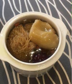 猴头菇炖花胶汤