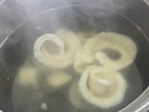 花胶（鱼肚）煲鸡汤