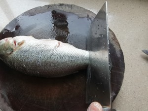 香煎鲈鱼块