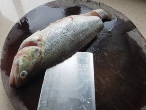 香煎鲈鱼块