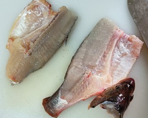 鲜嫩豆腐鲈鱼煲