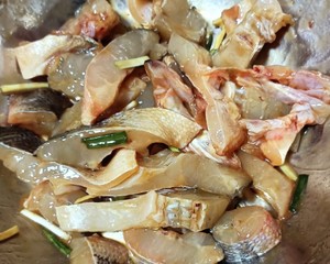 鲜嫩豆腐鲈鱼煲