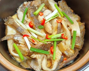 鲜嫩豆腐鲈鱼煲