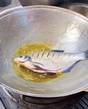 红烧鱼