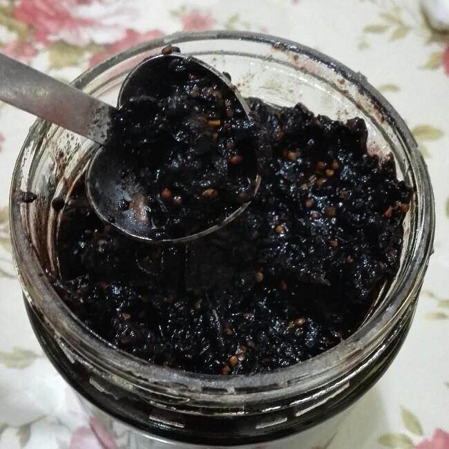 滋补肝肾去黑眼圈的桑葚枸杞膏