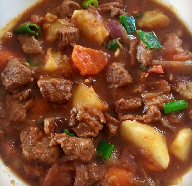 红烧牛肉土豆 （独家秘制）