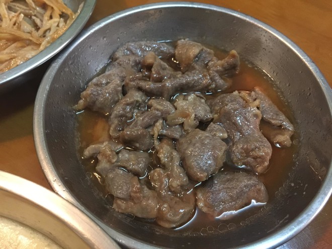 蒸瘦肉