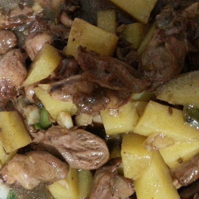鸡心烧土豆