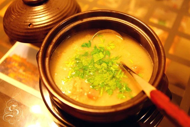 原汁原味牛筋煲——胶原蛋白看得见，水润肌肤喝出来！