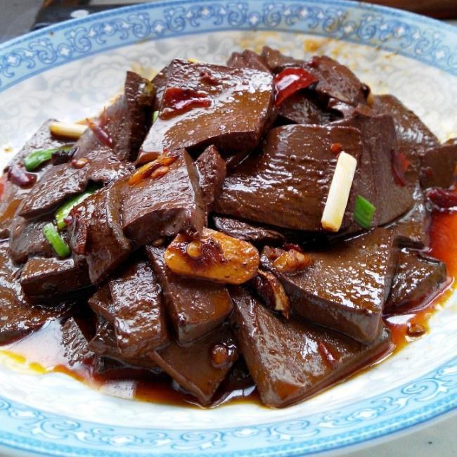 红油鸭血